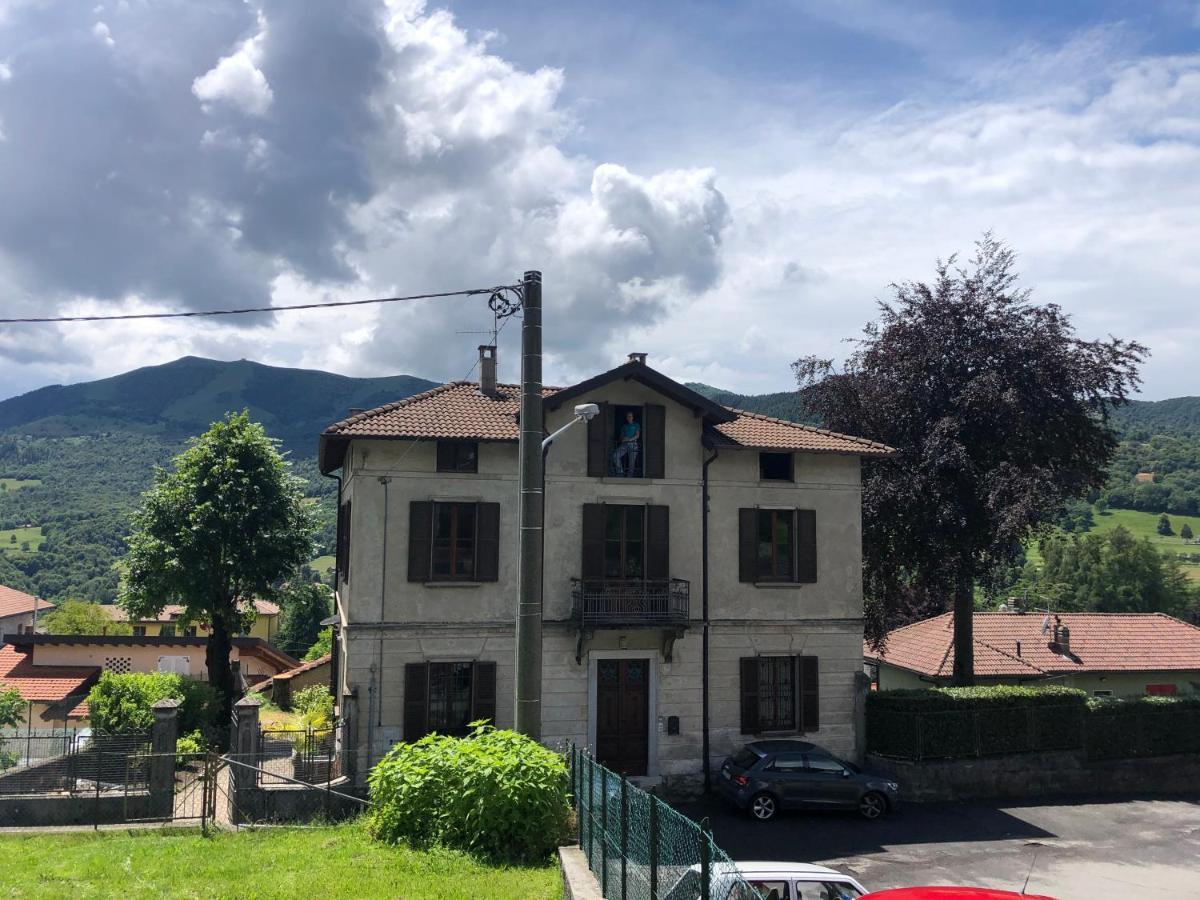 Villa Il Maiale Bianco Bed & Breakfast San Fedele Intelvi Exterior photo